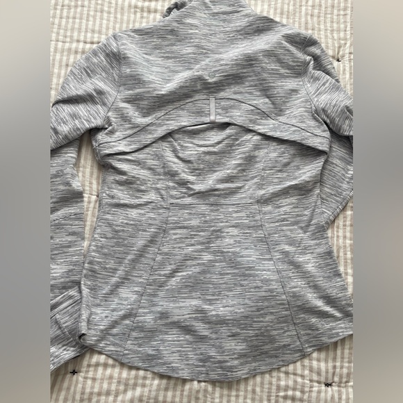 Lululemon Define Jacket - Picture 9 of 9